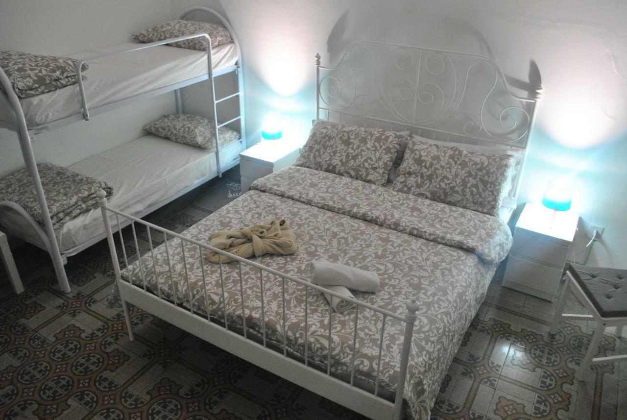 Sunrise Hostel & Rooms Palermo Exterior foto